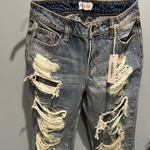 NWT Cello Rip Tide Boyfriend Jeans